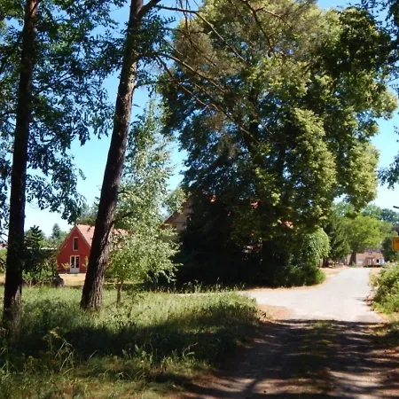 Ferienhaus Am Wald Mit Klavier, Sauna, Steinofen - #93793 * Vielank